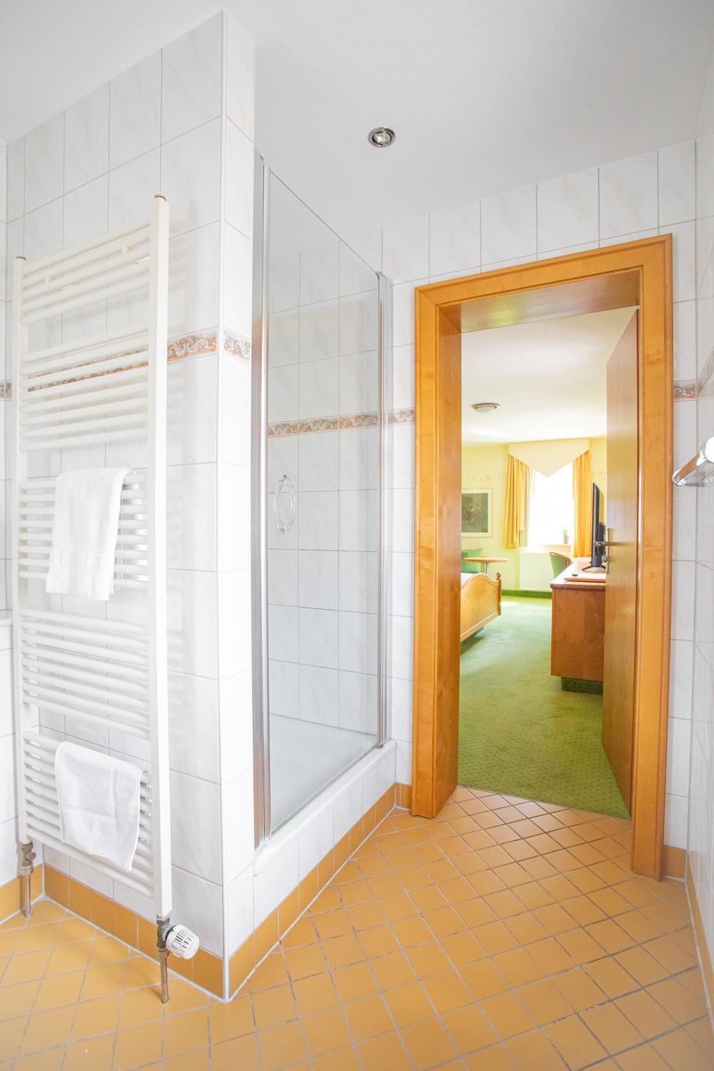 Hotel-Pension 埃施韦格 外观 照片